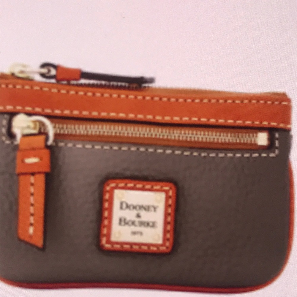 NEW Dooney & Bourke Pebble Grain Coin Case NEW BNWT Elephant 🤩